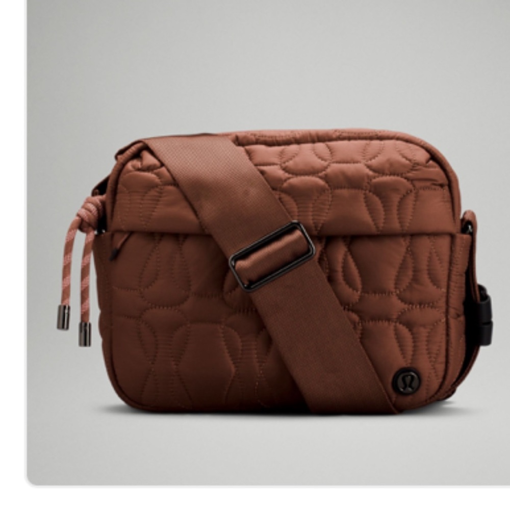 Lululemon QUILTED EMBRACE CROSSBODY BAG ancient copper